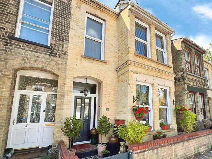 5 Bedroom Terraced House For Sale In Cleveland Road, Lowestoft, NR33