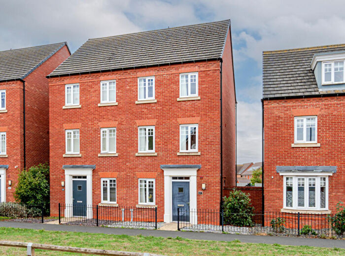 3 Bedroom Semi-Detached House For Sale In Cicero Crescent, Fairfields, Milton Keynes, MK11
