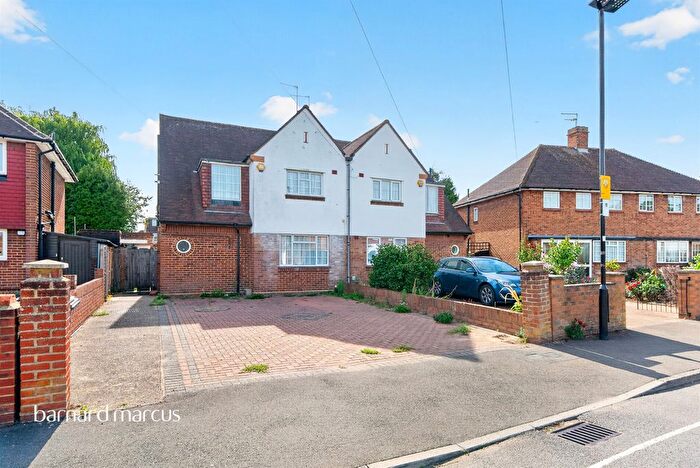 4 Bedroom Semi-Detached House For Sale In Shelson Avenue, Feltham, TW13