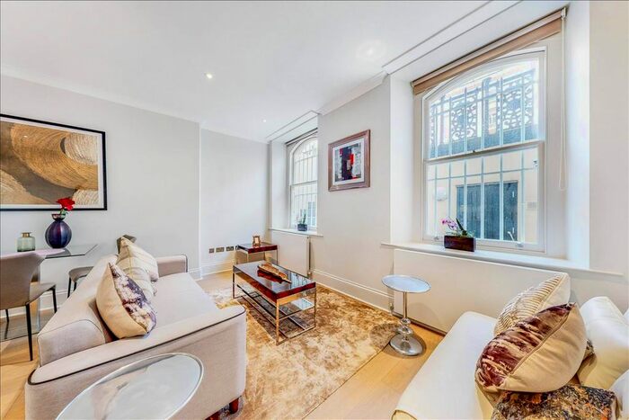 1 Bedroom Flat To Rent In Queen's Gate Terrace, London, SW7