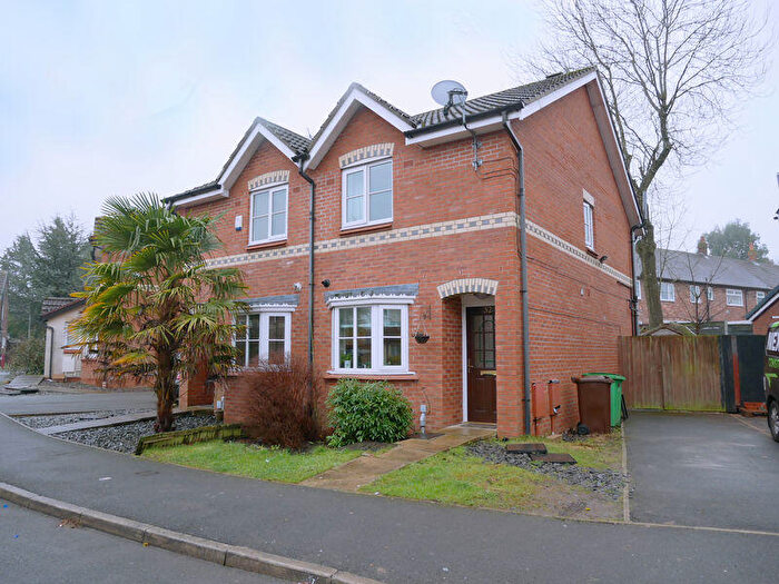 2 Bedroom Semi-Detached House To Rent In Beaford Road, Manchester, M22
