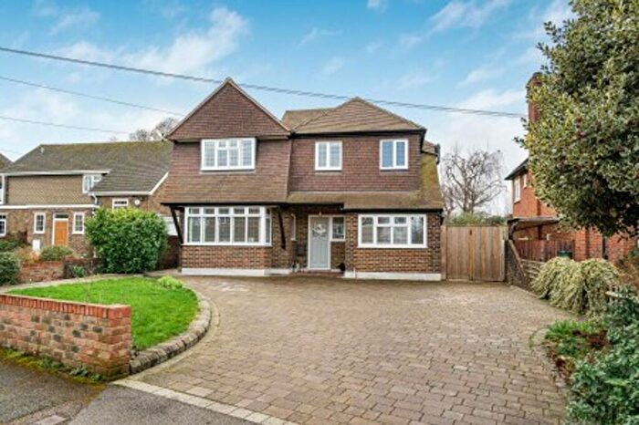 5 Bedroom Detached House For Sale In Hillside Road, Ashtead, KT21