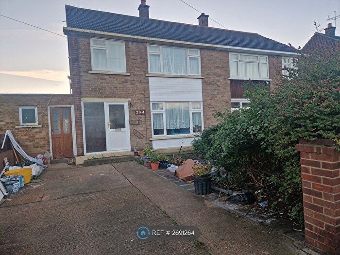 3 Bedroom Semi-Detached House To Rent In Slade Green Road, Erith, DA8