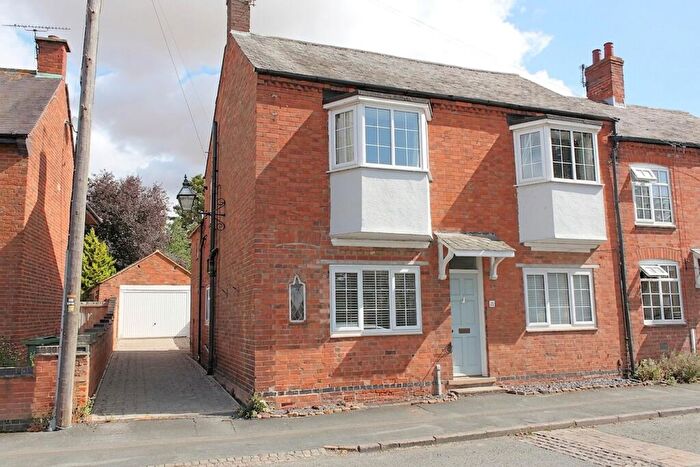 4 Bedroom Semi-Detached House For Sale In Main Street, Queniborough, LE7