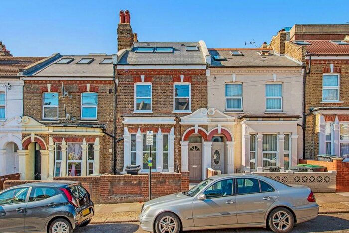 5 Bedroom Terraced House To Rent In Berners Road, London, N22