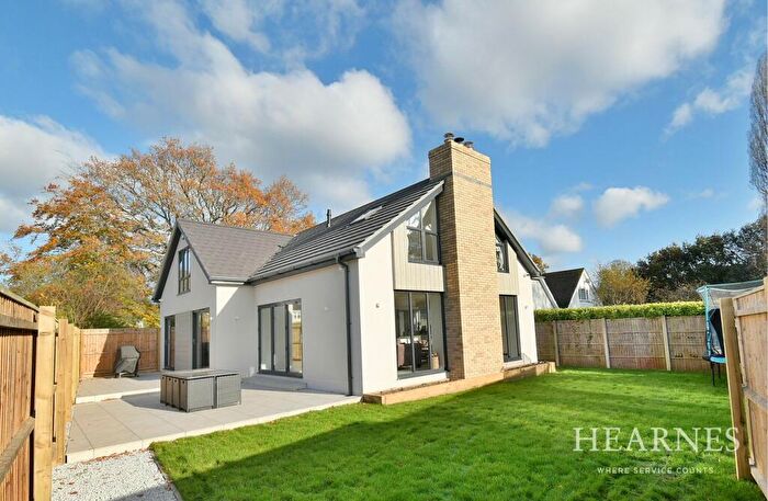 5 Bedroom Detached House For Sale In Dudsbury Avenue, Ferndown, BH22