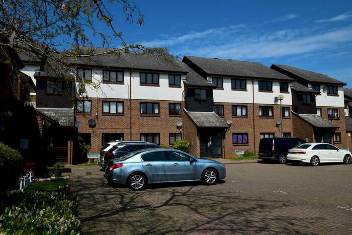 2 Bedroom Flat To Rent In Aylets Field, Harlow, CM18