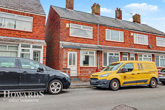 3 Bedroom End Of Terrace House For Sale In Alderson Road, Great Yarmouth, NR30