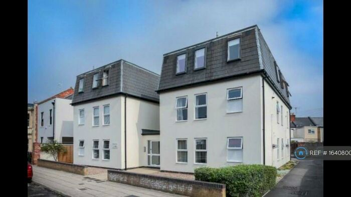 1 Bedroom Flat To Rent In St. James Court, Cheltenham, GL50