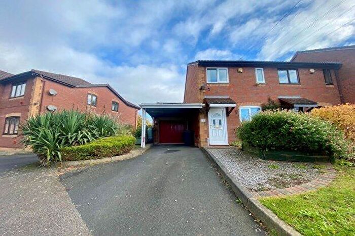 2 Bedroom End Of Terrace House To Rent In Otter Lane, Worcester, WR5