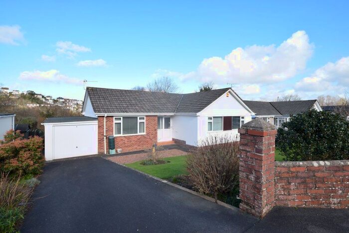 3 Bedroom Bungalow To Rent In Middleton Road, Bideford EX39