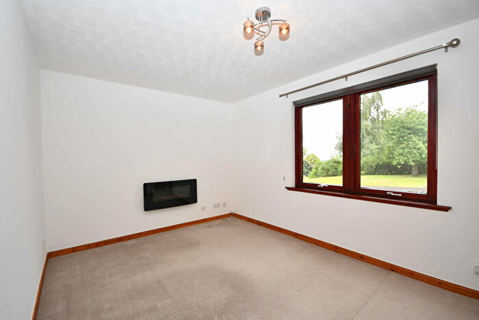 1 Bedroom Flat To Rent In Murray Terrace, Inverness, Inverness, IV2