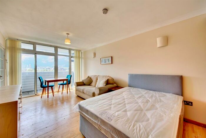 Studio To Rent In Regency Street, Westminster, London, SW1P