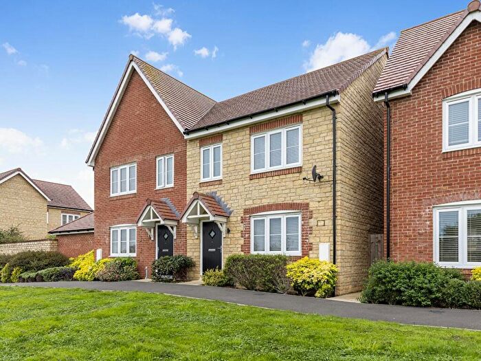 3 Bedroom Semi-Detached House For Sale In Crackmore Drive, Milborne Port, Sherborne, DT9