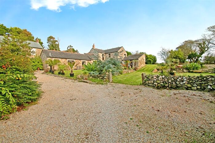 4 Bedroom Barn Conversion For Sale In Carsize, Leedstown, Hayle, Cornwall, TR27