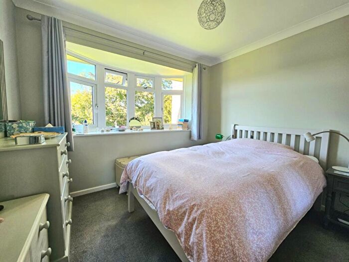 1 Bedroom Flat For Sale In Elm Lodge, Hopton Road, Cam, GL11
