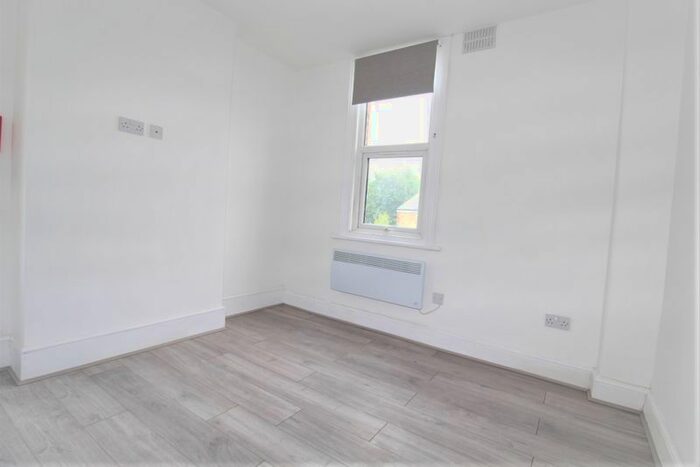 Studio To Rent In Topsfield Parade, Crouch End, N8
