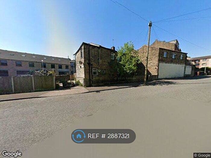 4 Bedroom Terraced House To Rent In Great Horton Road, Bradford, BD7