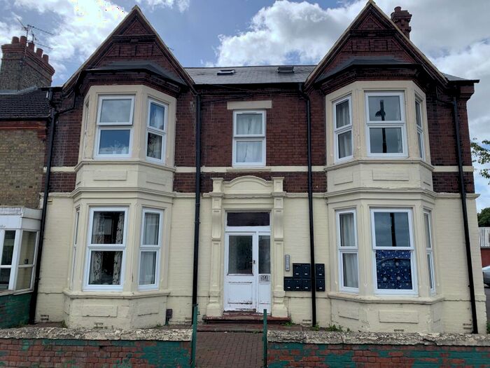 1 Bedroom Flat To Rent In Oundle Road, Flat, Peterborough, PE2