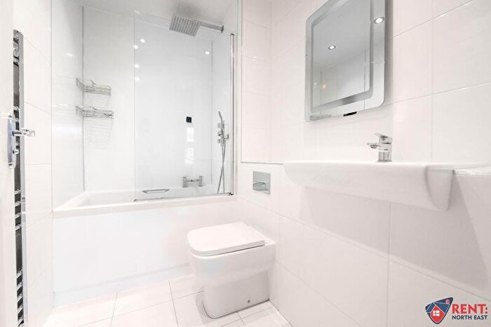 2 Bedroom Flat To Rent In Hartington Court, Durham Road, Gateshead, NE8