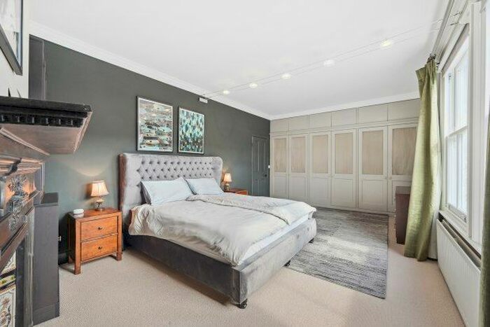 4 Bedroom Terraced House To Rent In Oxford Gardens, London, W4