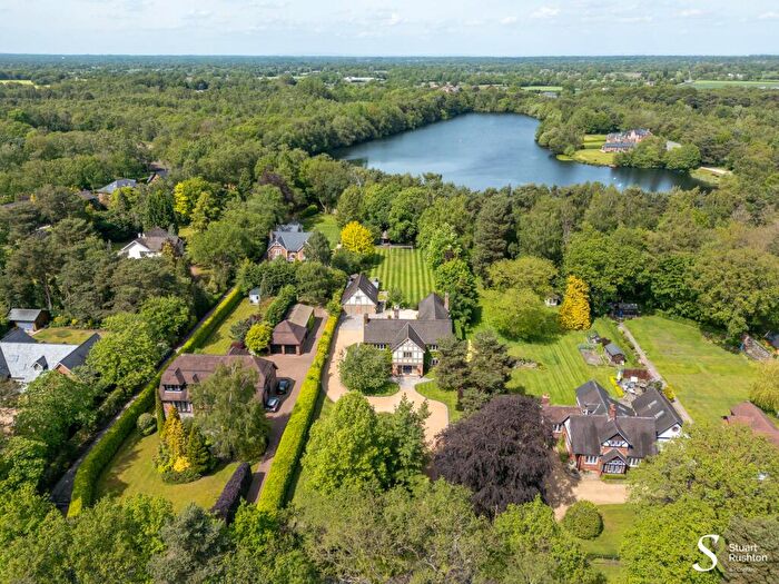 5 Bedroom Detached House For Sale In New Platt Lane, Cranage, CW4