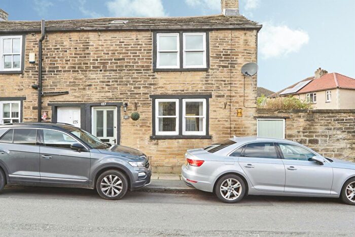 1 Bedroom End Of Terrace House For Sale In Cottingley Road, Allerton, Bradford, BD15