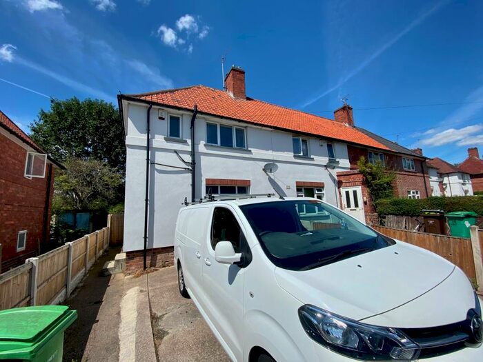 3 Bedroom House To Rent In Aston Avenue, Beeston, NG9