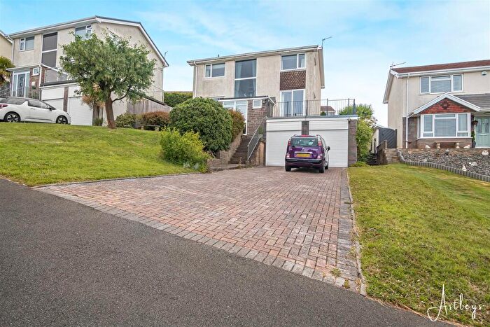 4 Bedroom Detached House For Sale In Pastoral Way, Sketty, Swansea, SA2