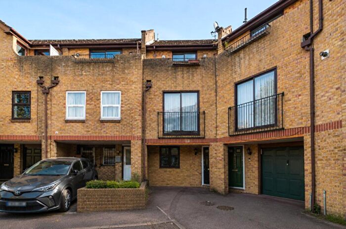 3 Bedroom Terraced House For Sale In Clarence Road, Manor Park, London, E12