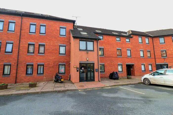 3 Bedroom Apartment To Rent In Roper Street, Penrith, CA11