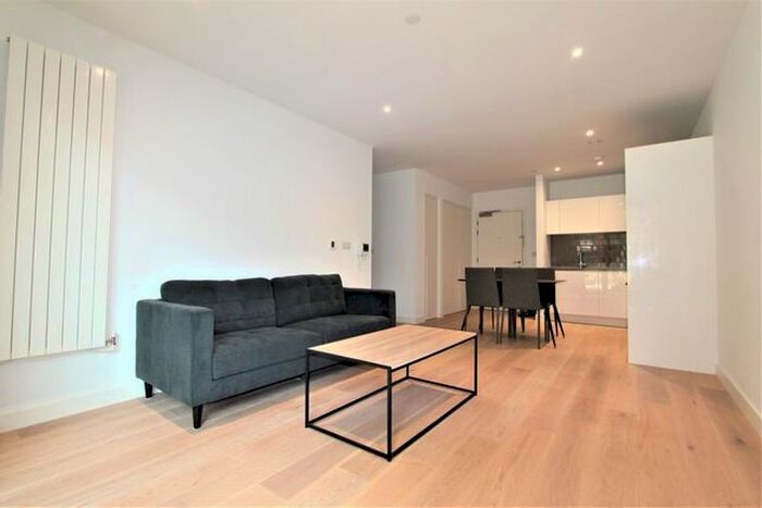 2 Bedroom Flat To Rent In Pendant Court, Shipwright Street, London, E16