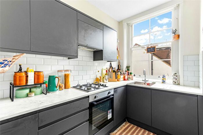 1 Bedroom Apartment To Rent In Highbury Park, London, N5