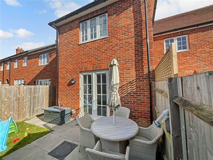 2 Bedroom Semi-detached House For Sale In Six Fields Path, Tenterden, Kent, TN30