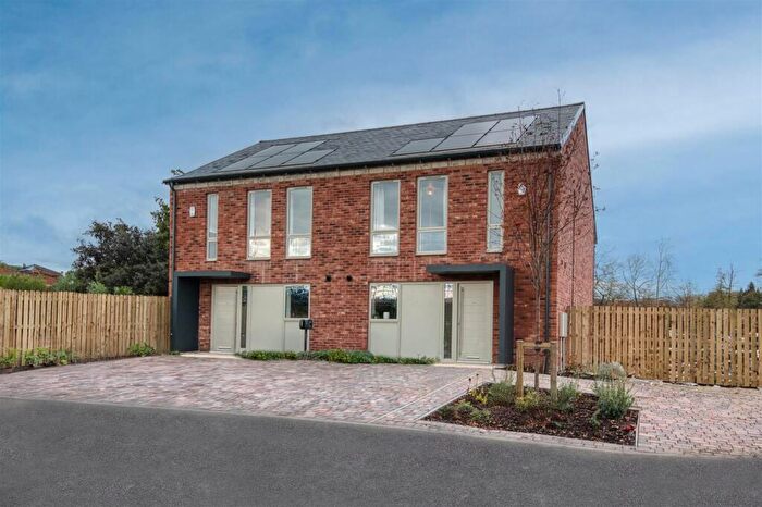 3 Bedroom Semi Detached House For Sale In Mill View Meadows, Wirksworth, DE4