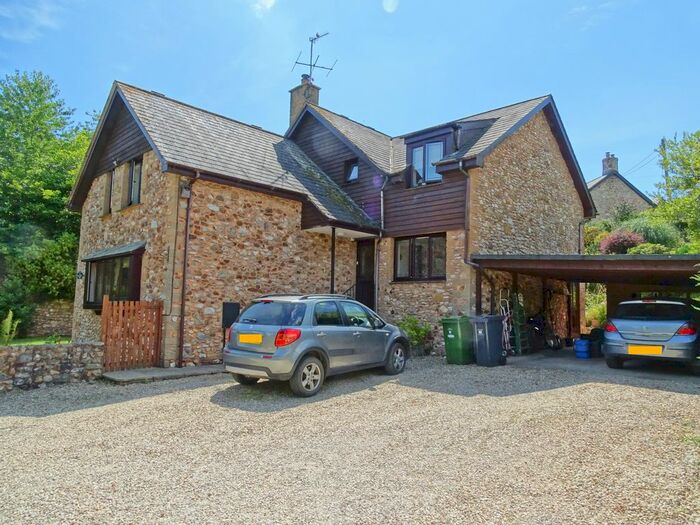 Houses for sale & to rent in EX13 7NS, Whitford Road, Newbridges Axminster