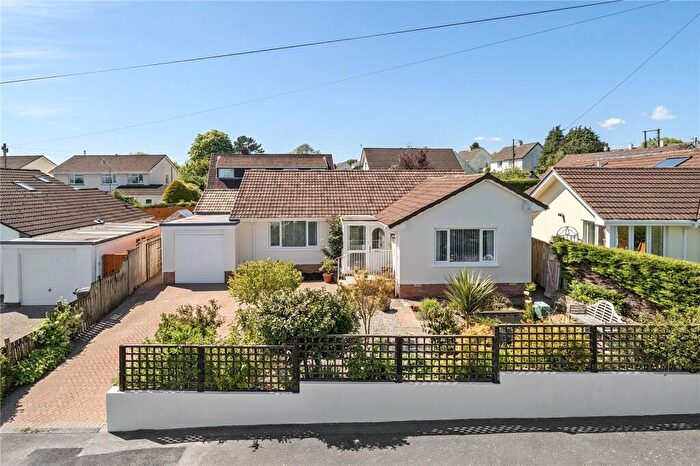 3 Bedroom Bungalow For Sale In Deans Park, South Molton, Devon, EX36