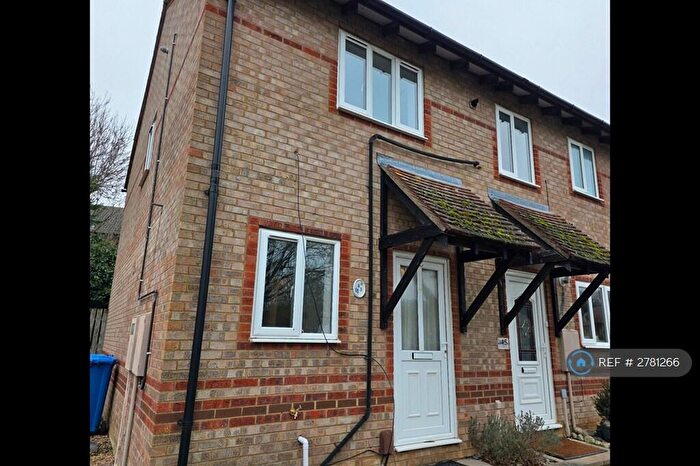 2 Bedroom Semi-Detached House To Rent In Richmond Avenue, Kettering, NN15