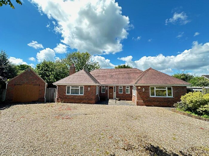 3 Bedroom Detached Bungalow For Sale In Orchard Close, Wendover, HP22