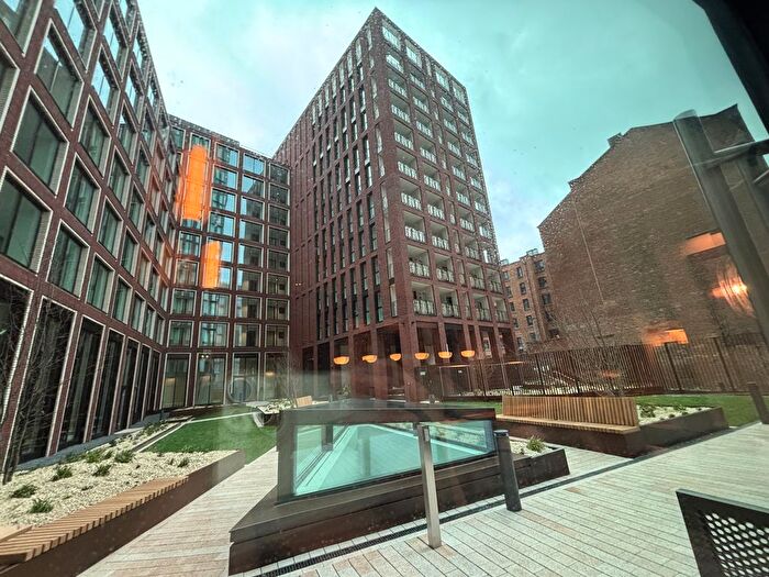 2 Bedroom Flat To Rent In Port Street, Manchester, M1