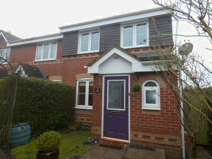 3 Bedroom End Of Terrace House To Rent In Herriard Place, Basingstoke, RG22