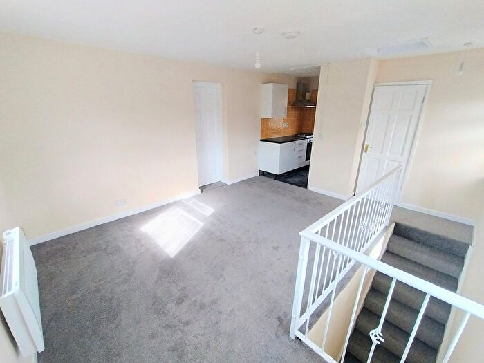 1 Bedroom Flat To Rent In Willenhall Road, East Park, Wolverhampton, WV1