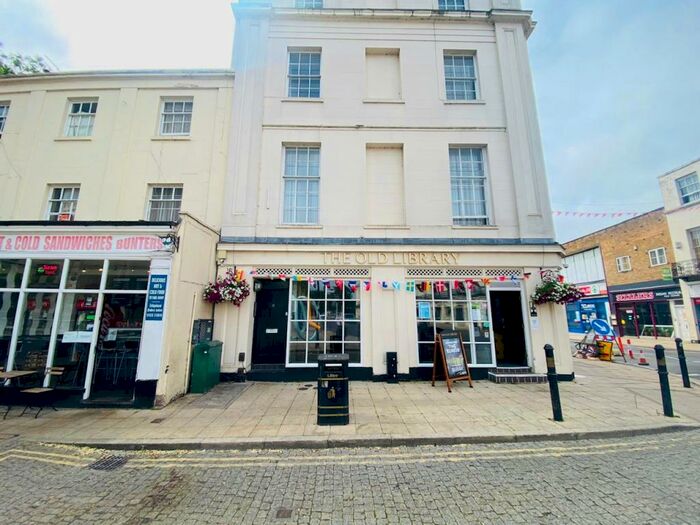 2 Bedroom Apartment To Rent In Bath Street, Leamington Spa, CV31