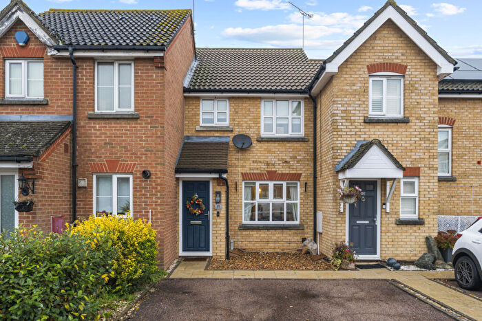 2 Bedroom Terraced House For Sale In Rushton Grove, Harlow, Essex, CM17