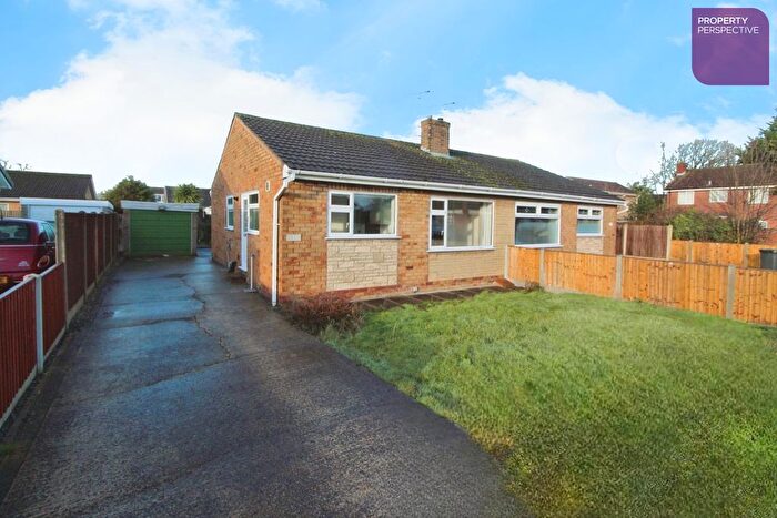 2 Bedroom Semi Detached Bungalow For Sale In Springfield Close, Barlby, Selby, YO8