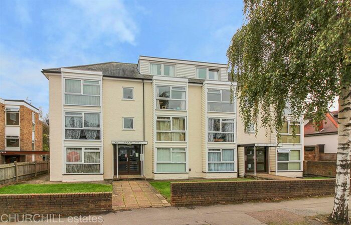 1 Bedroom Flat To Rent In Grove Hill, London E18
