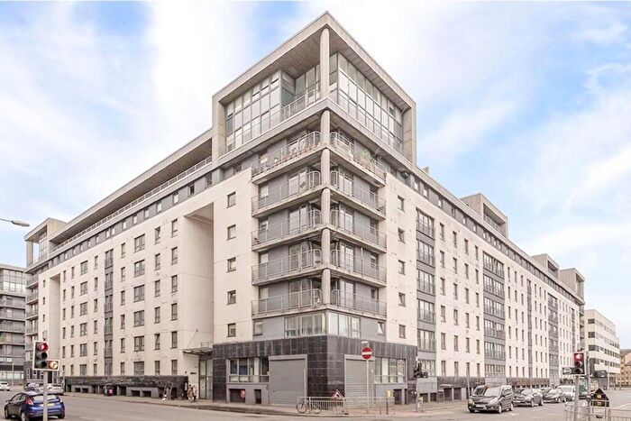 2 Bedroom Flat For Sale In , Wallace Street, Flat -, Glasgow City Centre, G5