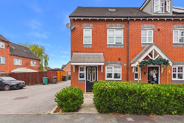 3 Bedroom End Terrace House For Sale In Calgarth Avenue, Warrington, WA5