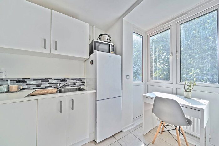 1 Bedroom Maisonette To Rent In Clapham Crescent, Clapham, London, SW4