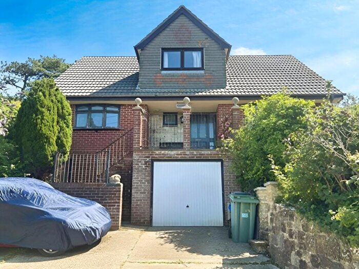 4 Bedroom Detached House For Sale In Lowtherville Road, Ventnor, Isle Of Wight, PO38